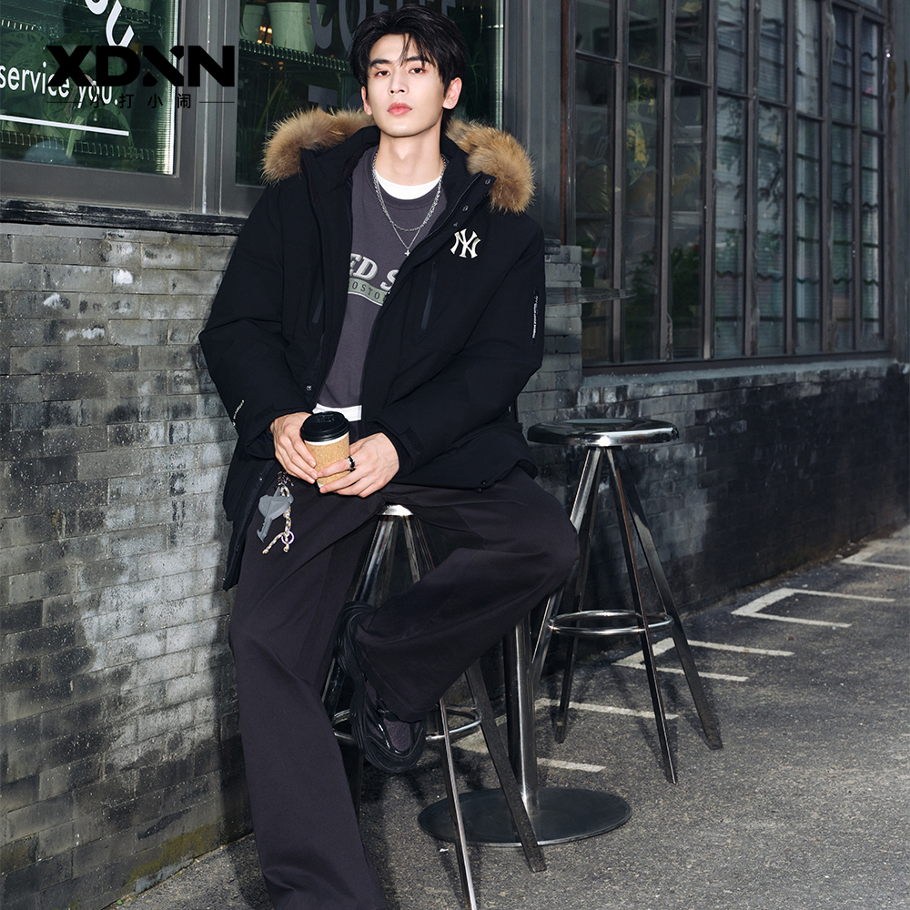 MLB保暖防水工装风羽绒服