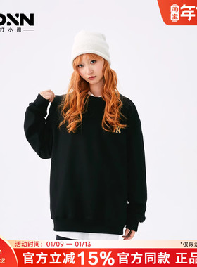 MLB 25秋季卫衣蛇年CNY男卡通套头衫女印花宽松圆领运动上衣MTQ01