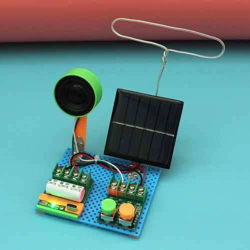 新款光伏太阳能FM应急旋钮收音机