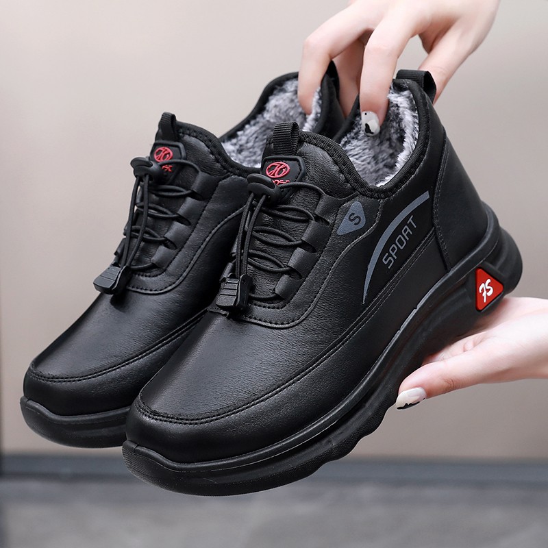 冬季女棉鞋老北京布鞋厚底防滑防水妈妈鞋软底加绒加厚保暖老人鞋