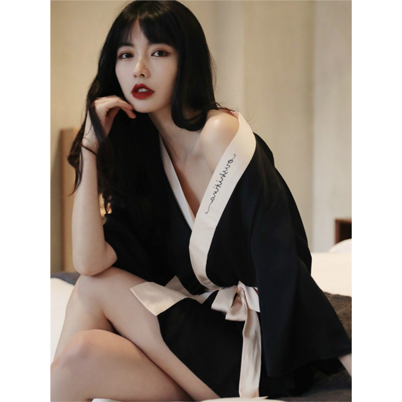 维多控真丝性感大码睡袍女夏季高级感薄款伴娘团晨袍浴袍婚礼睡衣