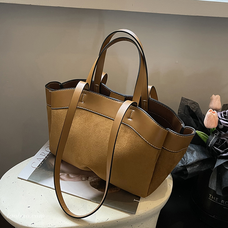 高级感复古大容量包女2025