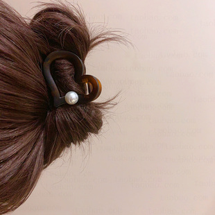 中号爱心抓夹女2024新款 韩国半扎发夹后脑勺盘发鲨鱼夹子发卡发饰