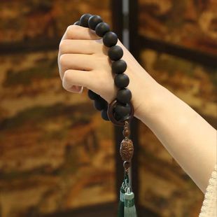 宫廷风古法合香珠泥塑文玩手串【龙涎玄香】手持十八籽