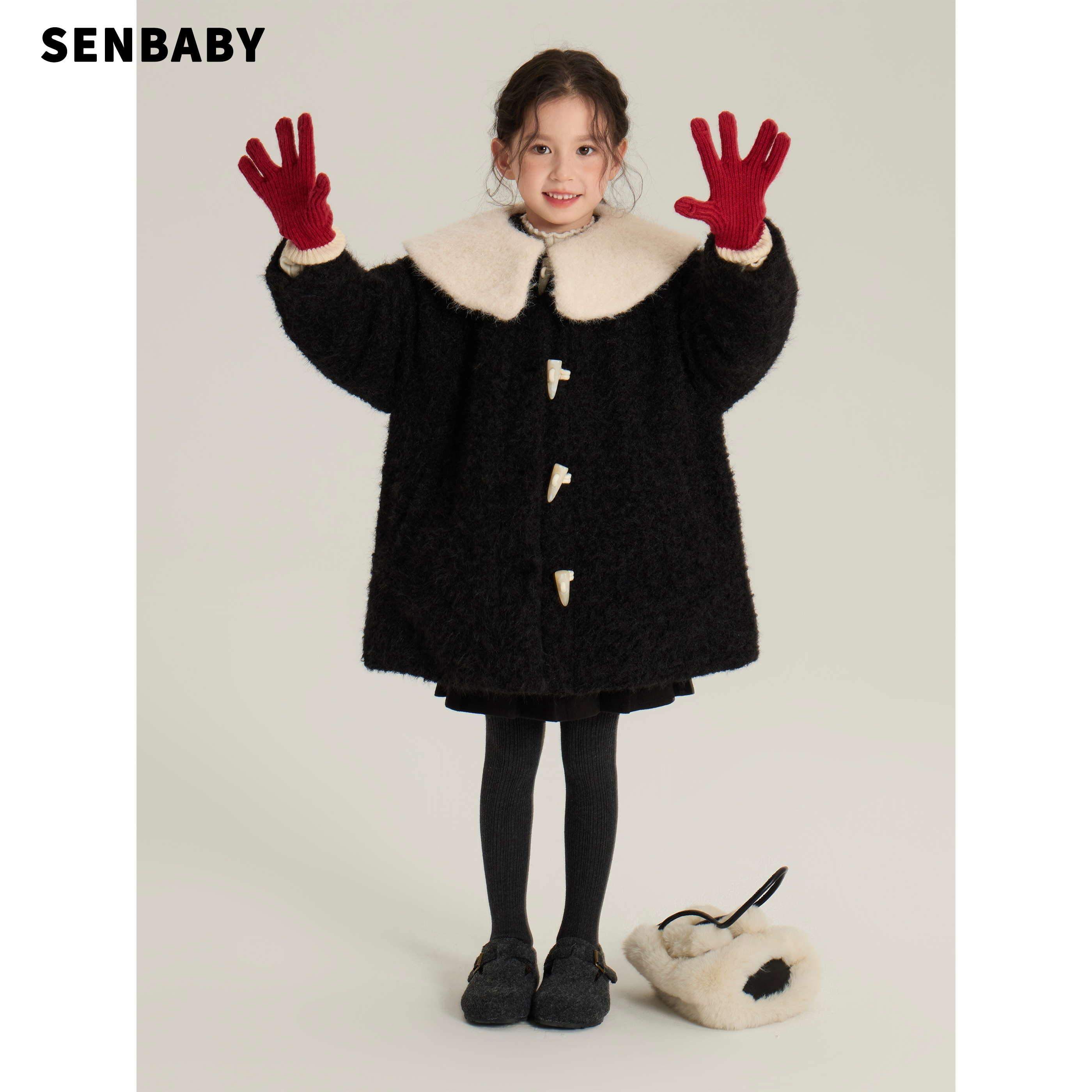senbaby童装女童新年外套儿童冬季牛角扣外套加棉翻领毛毛大衣