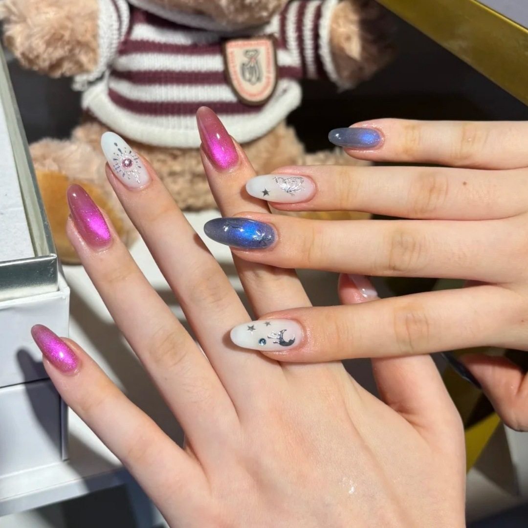 手工穿戴甲中椭圆高级感手绘国风美甲粉色系手绘美甲成品,彩妆/香水/美妆工具,穿戴甲/甲片,淘宝优惠券,粉丝福利购,淘宝优惠卷