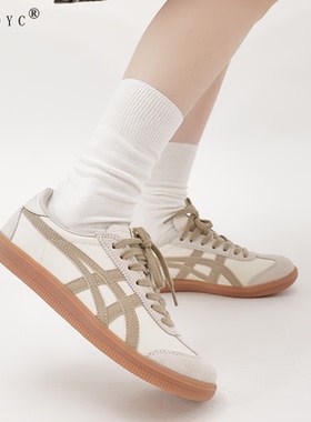 OYDOYC 秋冬季厚款纯白色中筒袜女款百搭无骨袜纯色休闲棉袜长袜