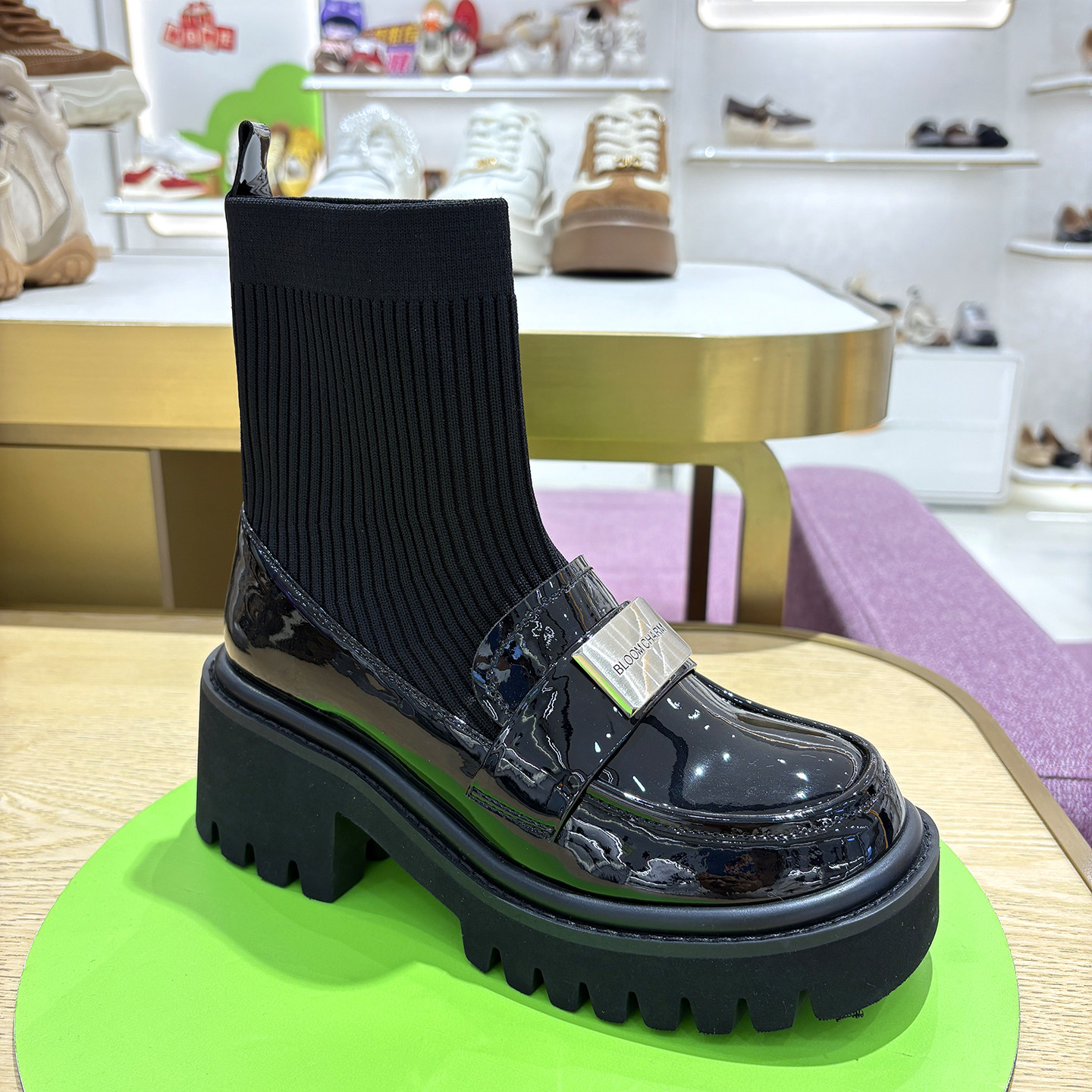 康莉正品断码女鞋春秋时尚百搭粗切尔西靴