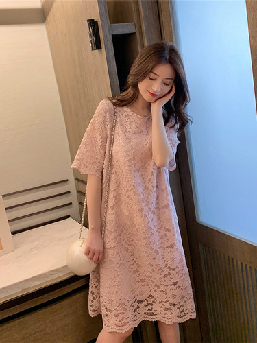 2026夏季新款韩版宽松中长款蕾丝短袖连衣裙女流行裙子气质a字裙