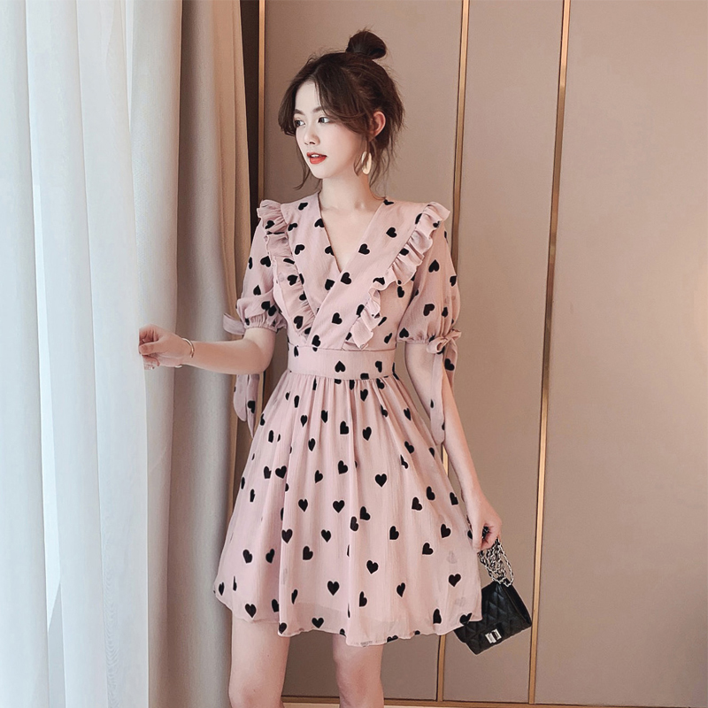 甜美印花收腰v领雪纺2019夏仙女裙热销11件有赠品
