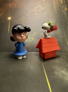 SNOOPY史努比儿童餐玩具飞行员和露西麦当劳2015年 袋装无功能