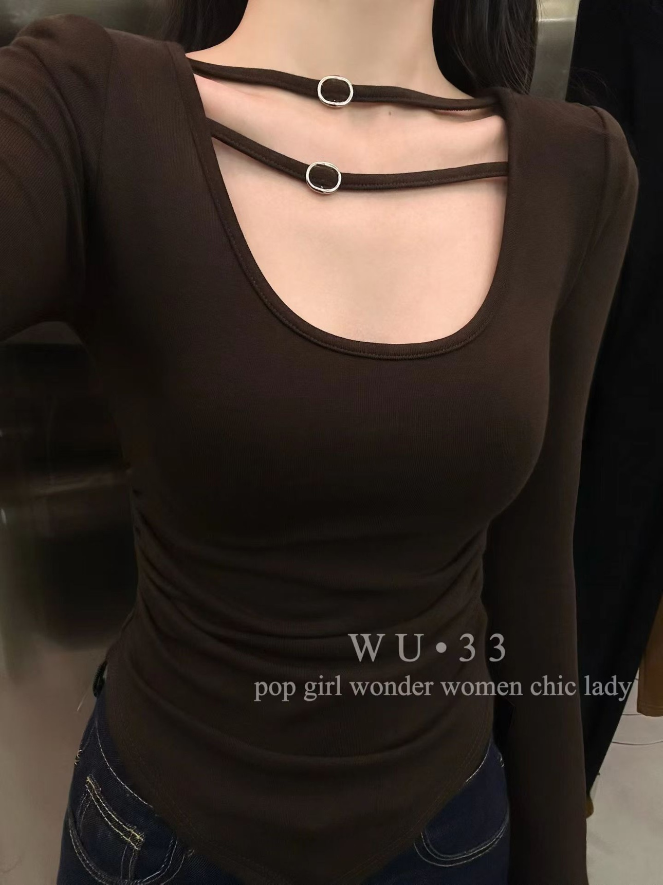 2025韩版秋冬季新款辣妹加绒U领褶皱修腰T恤不规则垫肩上衣打底衫