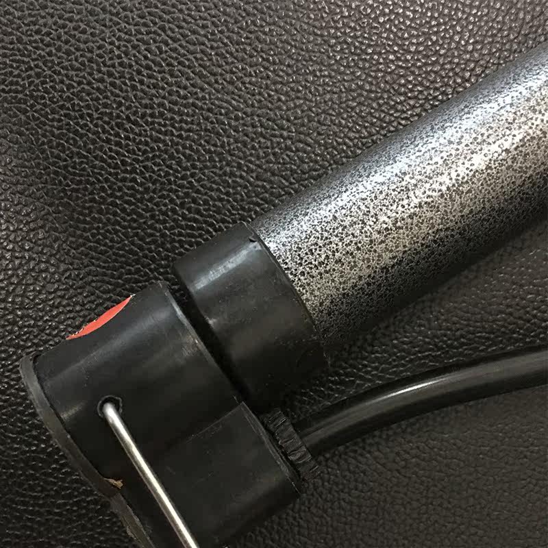 Pompe à vélo - Ref 2389451 Image 4