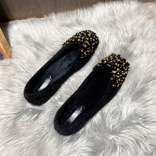 方头加绒豆豆单鞋2025新款网红水钻毛毛鞋女秋冬外穿平底棉鞋瓢鞋