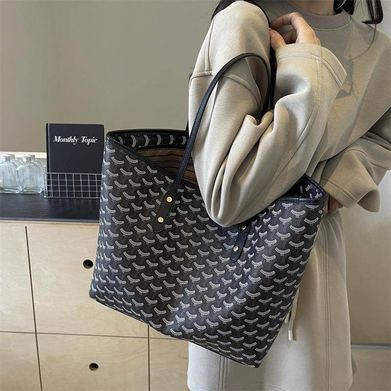 2024新款包包女韩国狗牙包菜篮子托特包手提包大容量时尚包购物袋,箱包皮具/热销女包/男包,托特包,淘宝优惠券,粉丝福利购,淘宝优惠卷