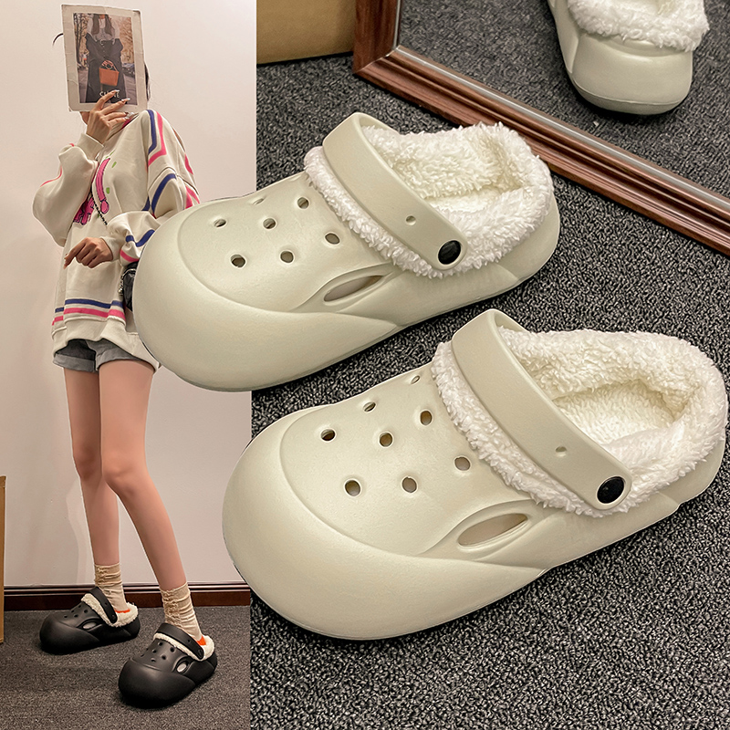 洞洞鞋女款冬季2025新款加绒加厚底增高踩屎感外穿毛绒包头棉拖鞋