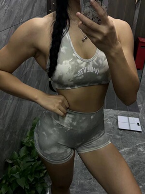 无缝针织文胸短裤TT健身运动