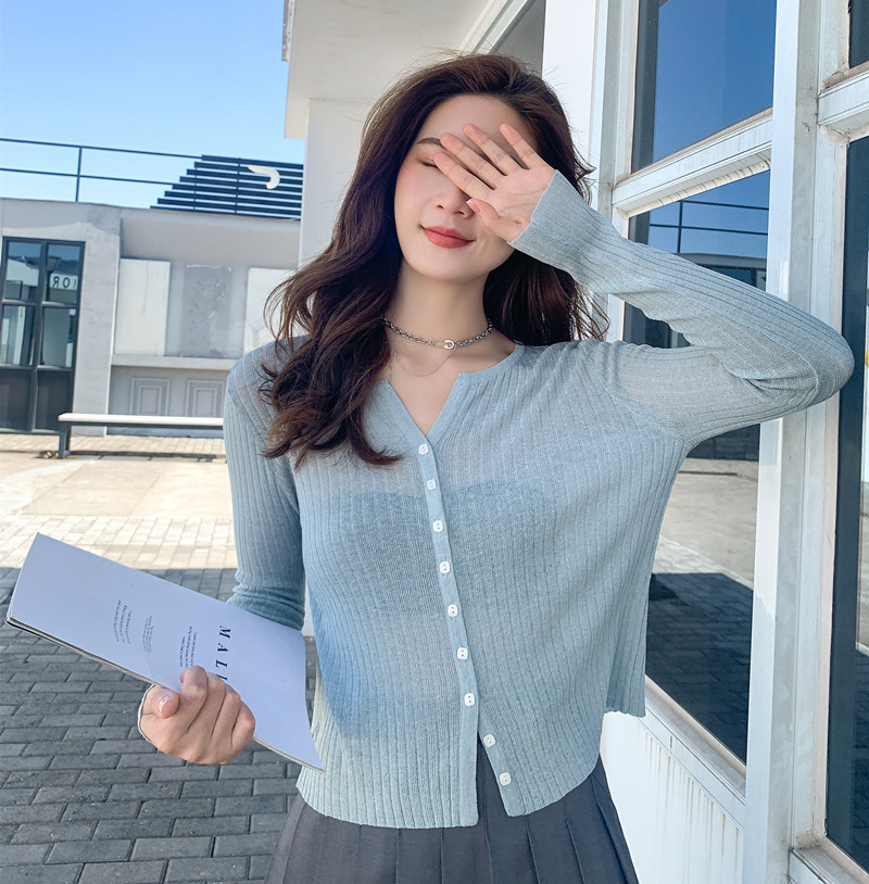 天丝亚麻v领披肩长袖2021夏秋防晒衫浅绿色短款女针织衫冰丝修身