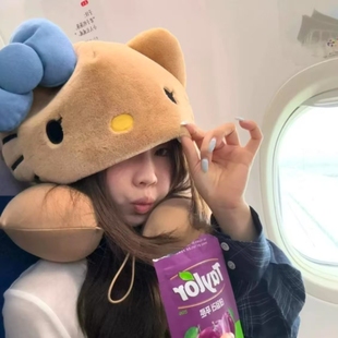 HelloKitty连帽款U型枕出游旅行坐飞机火车专用护颈睡觉连帽子潮