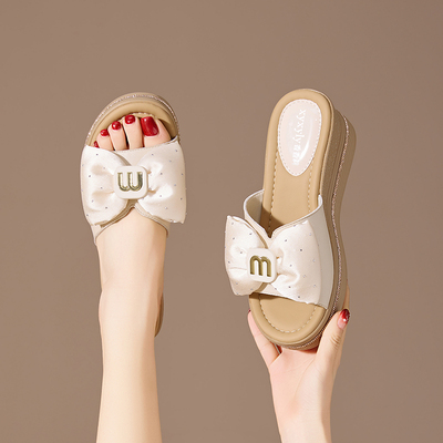 香香莉松糕厚底凉拖鞋女夏2025年新款仙女风蝴蝶结坡跟凉鞋030520