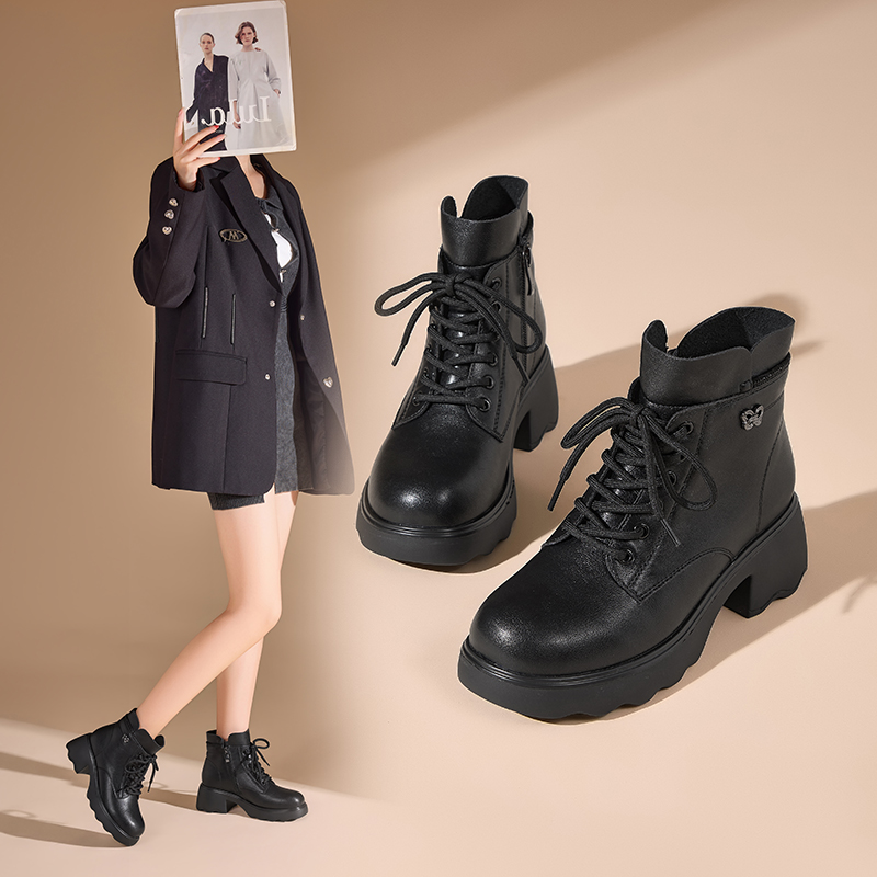 香香莉厚底短靴女2025新款英伦风百搭靴子马丁靴粗跟女靴冬032395