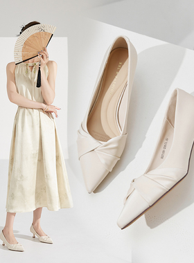 香香莉低跟鞋女2024年新款简约百搭软底工作鞋上班久站不累027150