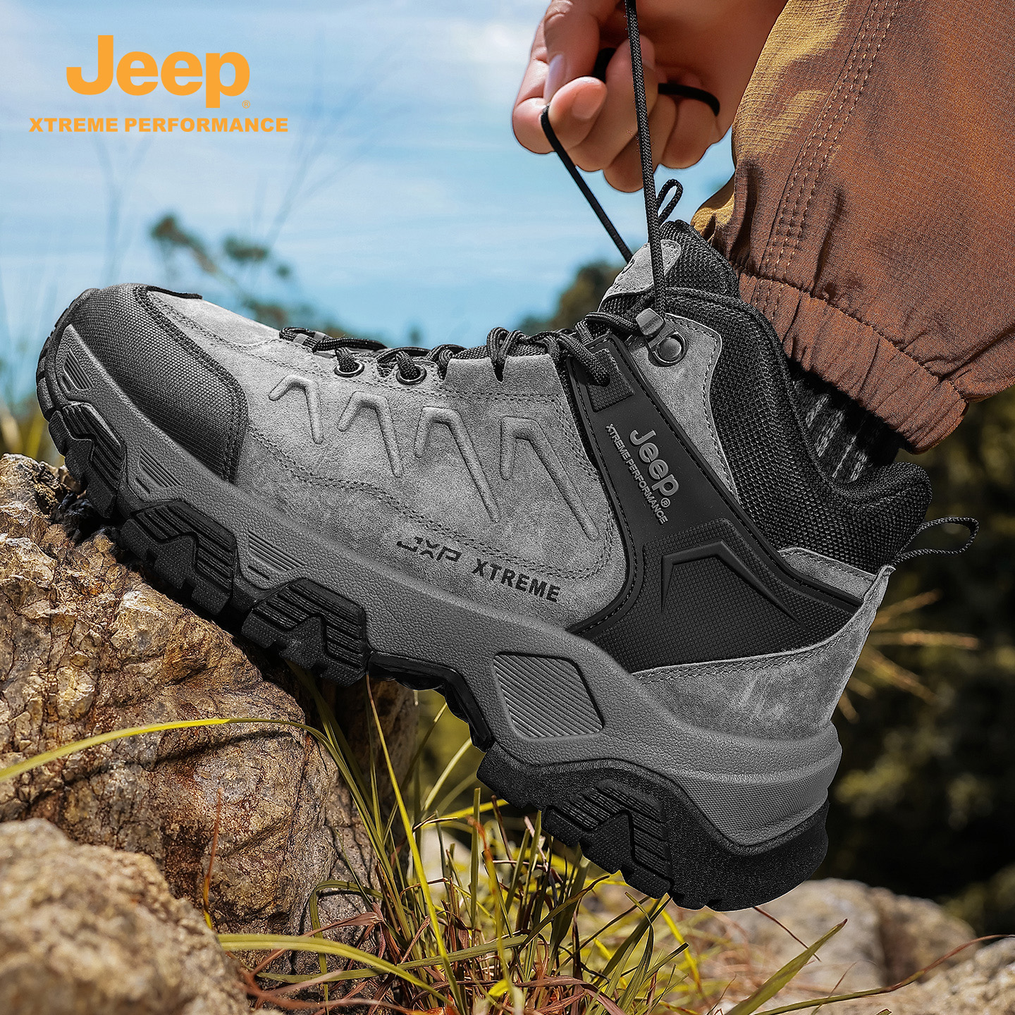 Jeep吉普官方耐磨防滑增高登山鞋