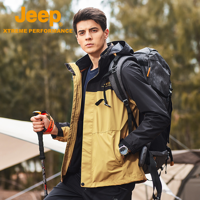 Jeep户外防水保暖抓绒冲锋衣男