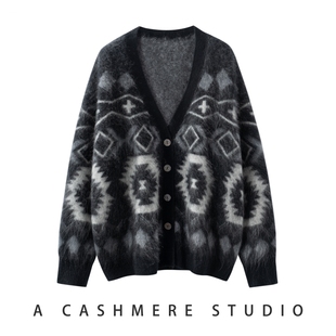 提花针织休闲百搭开衫 2025秋冬新款 女宽松加厚V领桑蚕丝羊绒开衫