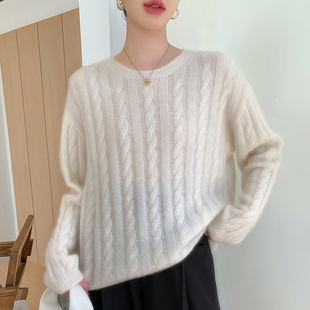 2025秋冬新款 绞花女圆领落肩针织毛衣 软糯宽松显瘦桑蚕丝山羊绒衫