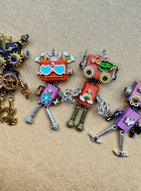 手工朋克机器人吊坠摆摊潮玩饰品