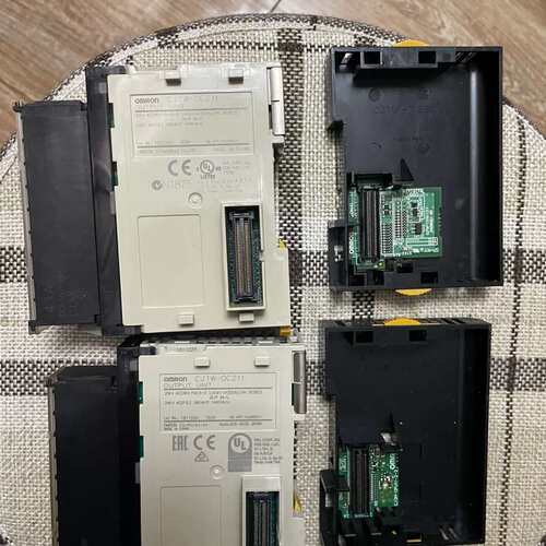 议价CJ1W-OC211，欧姆龙模块，成色很新，实物照片原照，