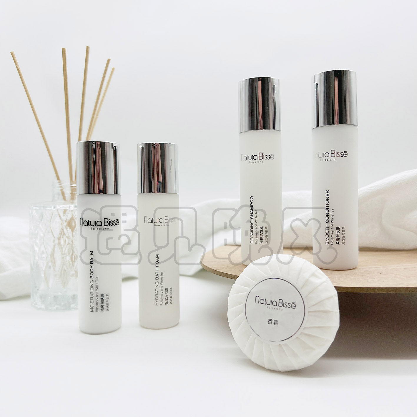 四季酒店悦碧施迷迭香白茶洗发水护发素沐浴露润肤乳50ml旅行套装