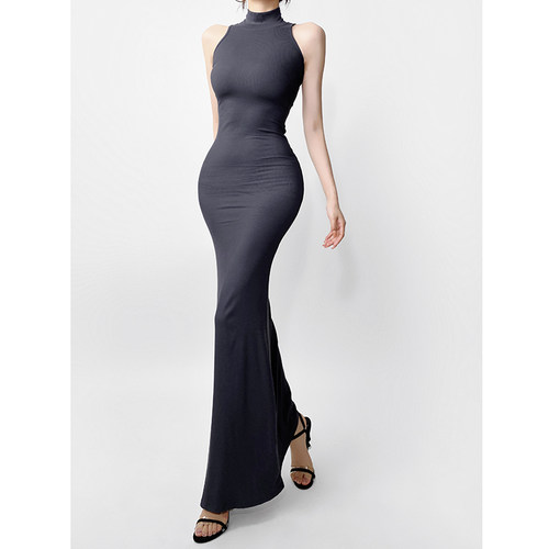 卡戴珊同款高领紧身无袖连衣裙