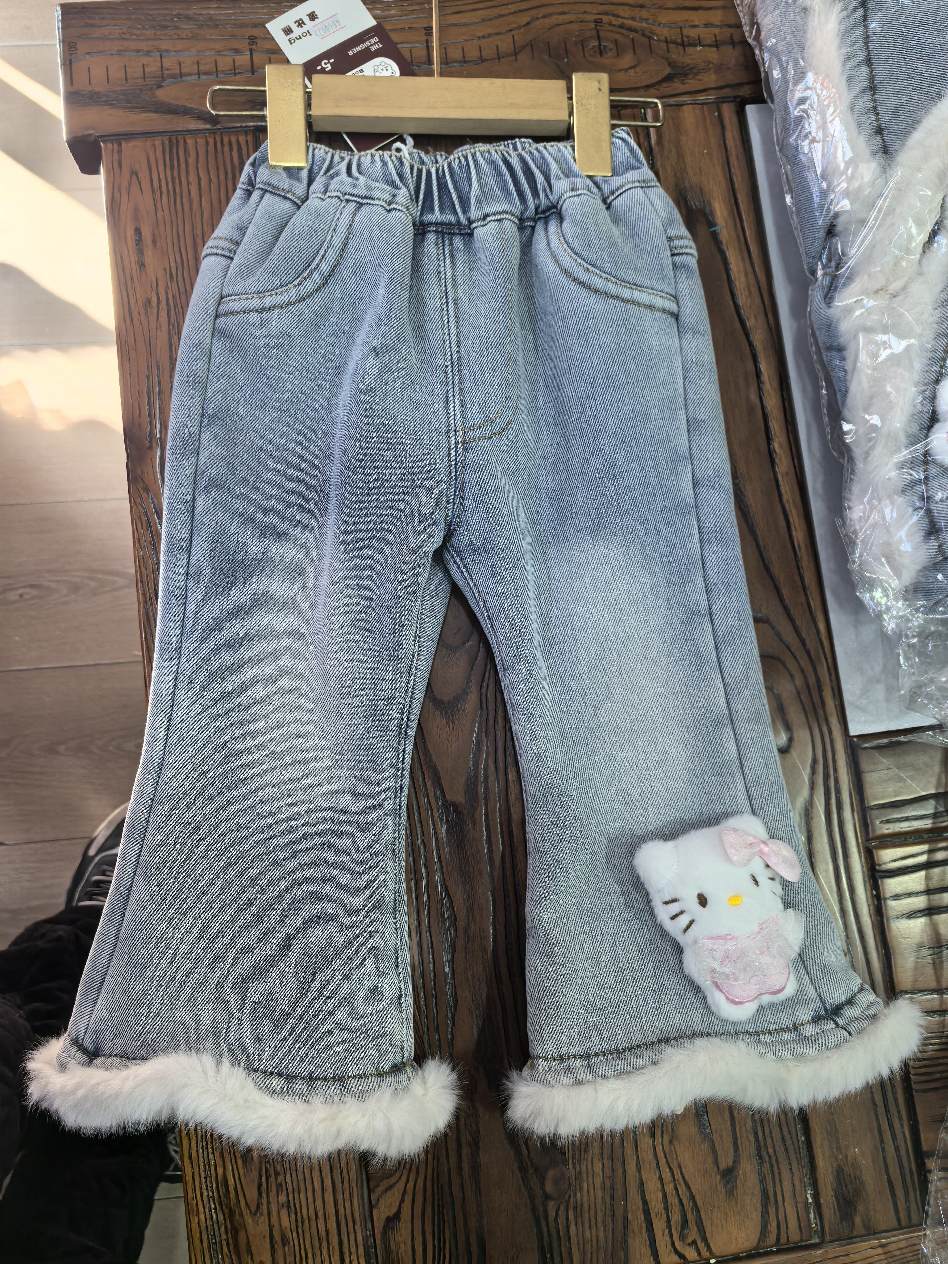 女小童牛仔裤冬季加绒加厚洋气喇叭裤时尚百搭保暖韩版微喇长裤子,童装/婴儿装/亲子装,儿童牛仔裤,淘宝优惠券,粉丝福利购,淘宝优惠卷