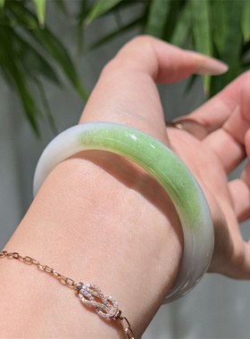 天然和田玉高冰翠青双色手镯手饰