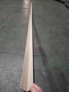 L型pp包钢槽30*30.40*40。PVCU型塑料包边槽，水箱加固PP异形条