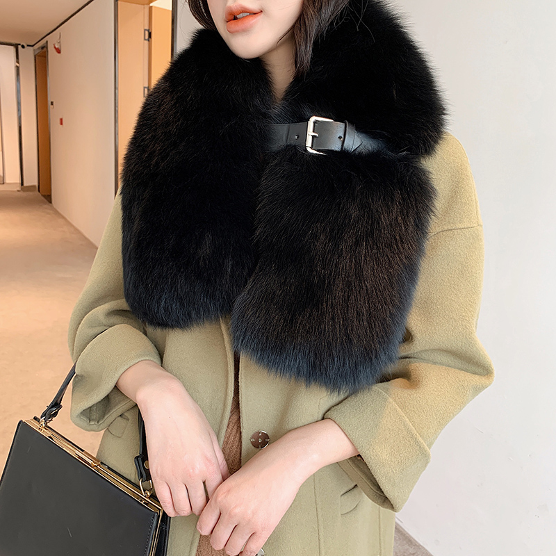 宾雅图女士皮带扣真毛气场款披肩