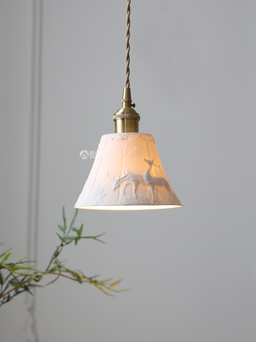 餐厅吧台黄铜玻璃日式陶瓷