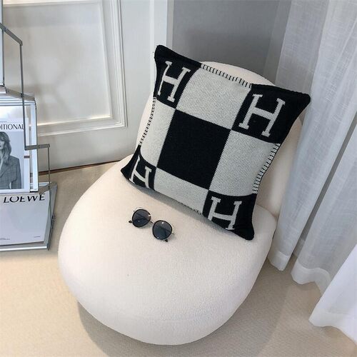 靠枕办公室沙发靠垫套羊绒包邮