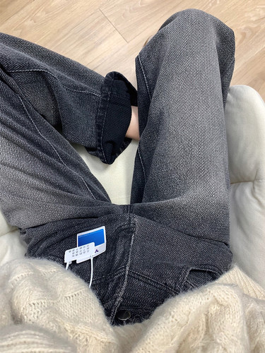 有点好看！黑灰色牛仔裤~