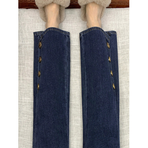 微喇弹力显瘦九分牛仔裤女