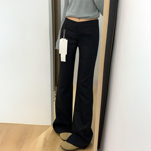 巨显瘦！黑色微喇西装裤~