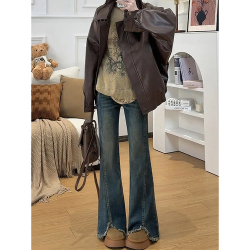 巨显瘦！不贴腿微喇牛仔裤~