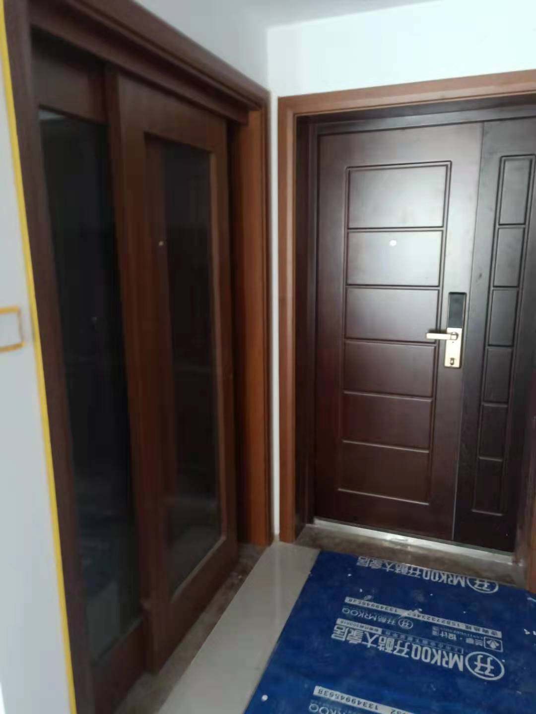 武汉装修队专业木门改色家具翻新橱柜喷漆精装修房翻新二手房改造