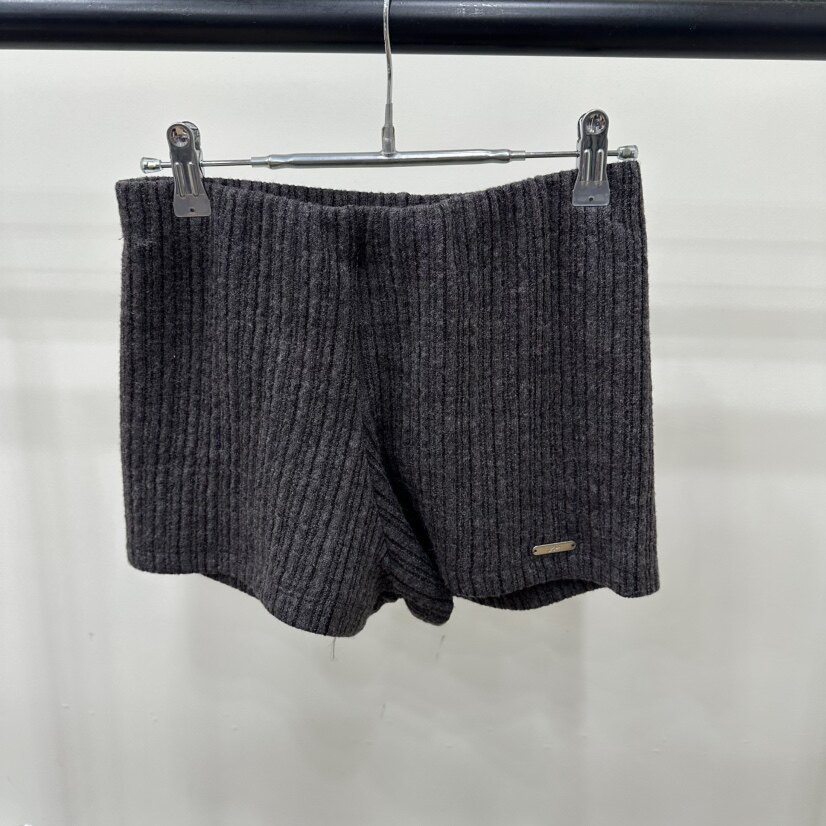 韩国代购女装2026早春ARR松紧腰麻花纹时尚纯色显瘦修身短裤潮裤