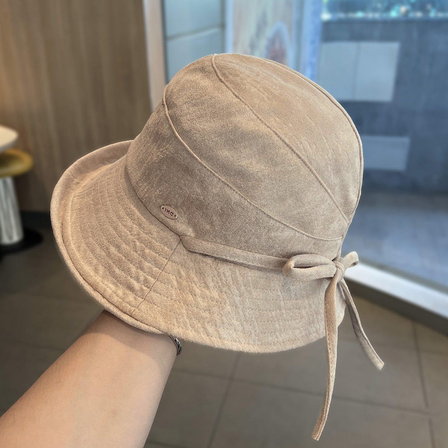 麂皮绒渔夫帽女秋冬百搭气质