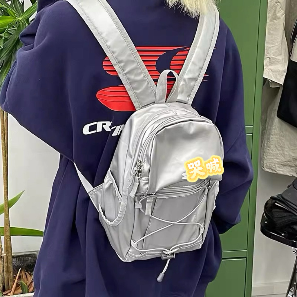 Cryingcent经典迷你银色登山包野餐包小书包双肩背包哭喊的中心