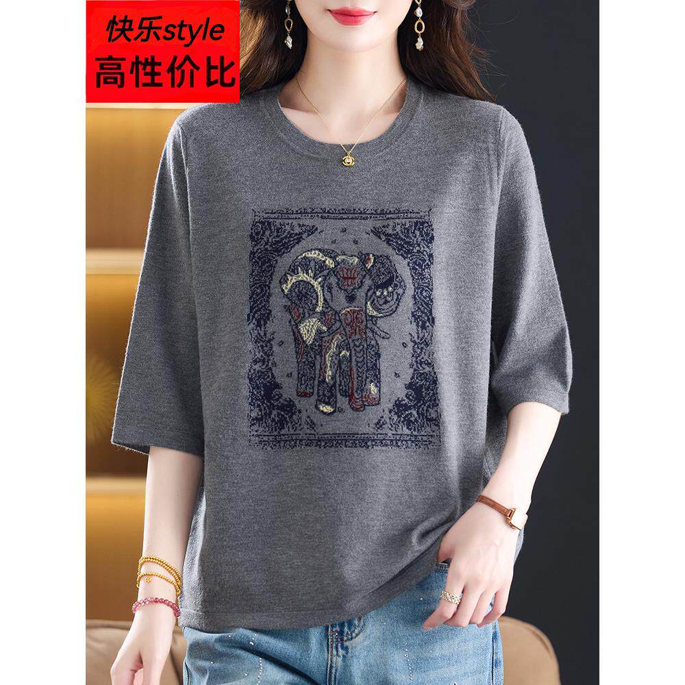 中年胖妈妈五分袖上衣女秋季新款宽松大码卡通春秋薄款针织打底衫