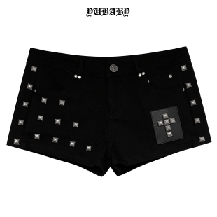 弹力牛仔铆钉短裤 3.28晚20：00 24：00限时四小时粉丝内购七折